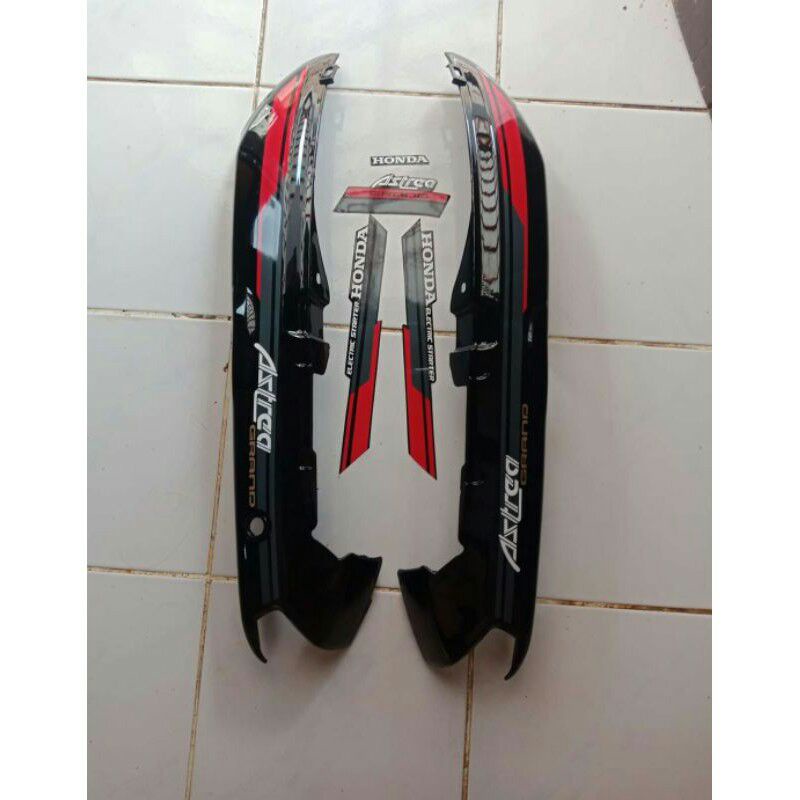 Jual Cover Bodi Honda Astrea Grand Bulus Plus Striping Grand Bodi Belakang Set Astrea Grand