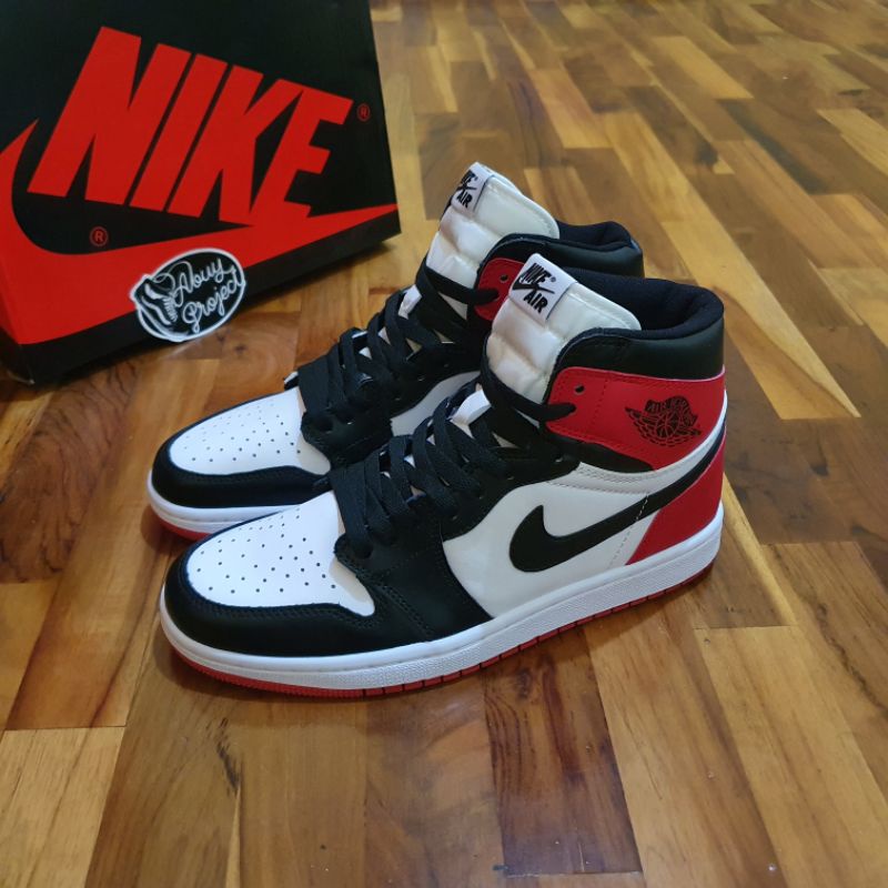jordan black toe price