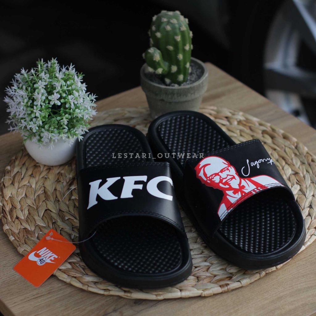 Jual SANDAL SELOP CASUAL PRIA UKURAN 36-44 NIKE BENASSI KFC MERAH