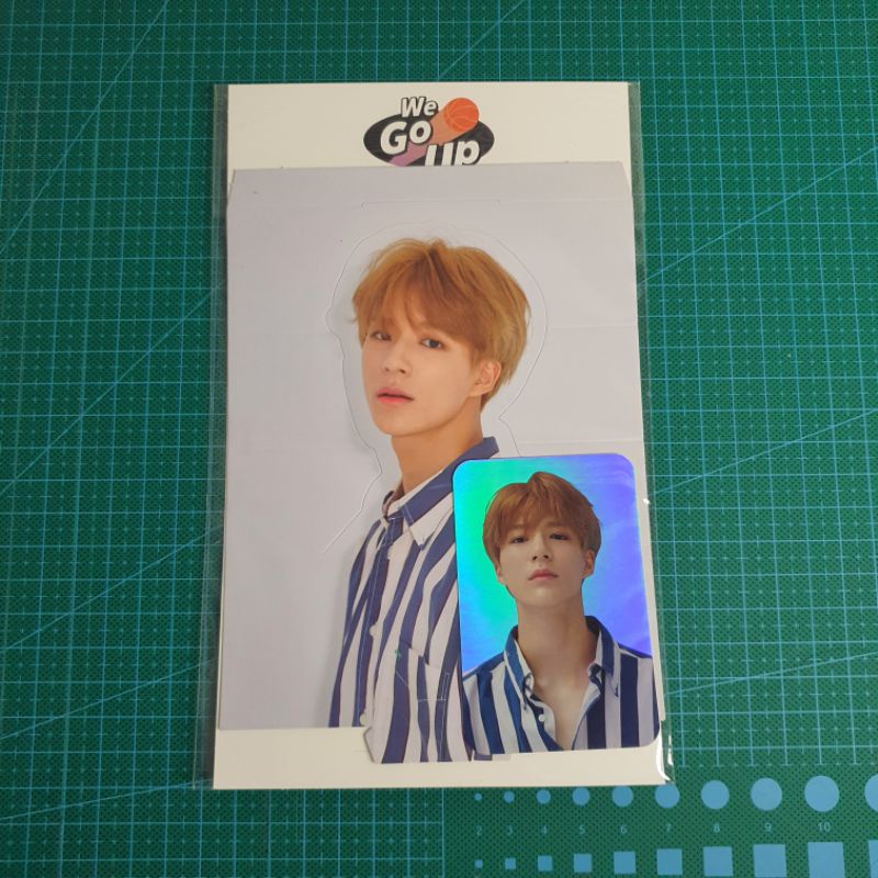 Jual HOLOGRAM PC SET WE BOOM (WB) + WE GO UP (WGU) & CLEAR STICKER ...