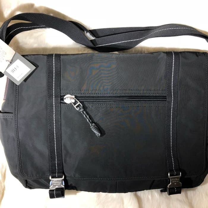 Fossil cheap travis messenger