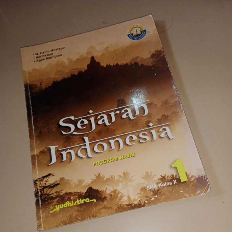 Jual Sejarah Indonesia Kelas 10 Yudhistira | Shopee Indonesia