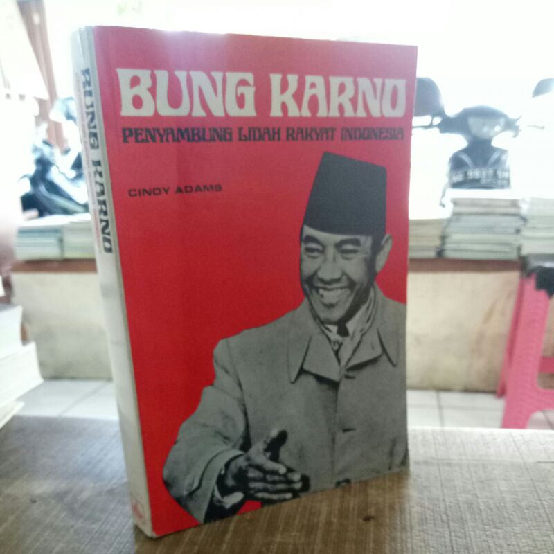 Jual BUKU ORIGINAL Bung Karno Penyambung Lidah Rakyat Cindy Adams ...