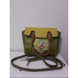 Jual Tas brera art fever preloved good condition - Kab. Bandung - Vannyla  Store