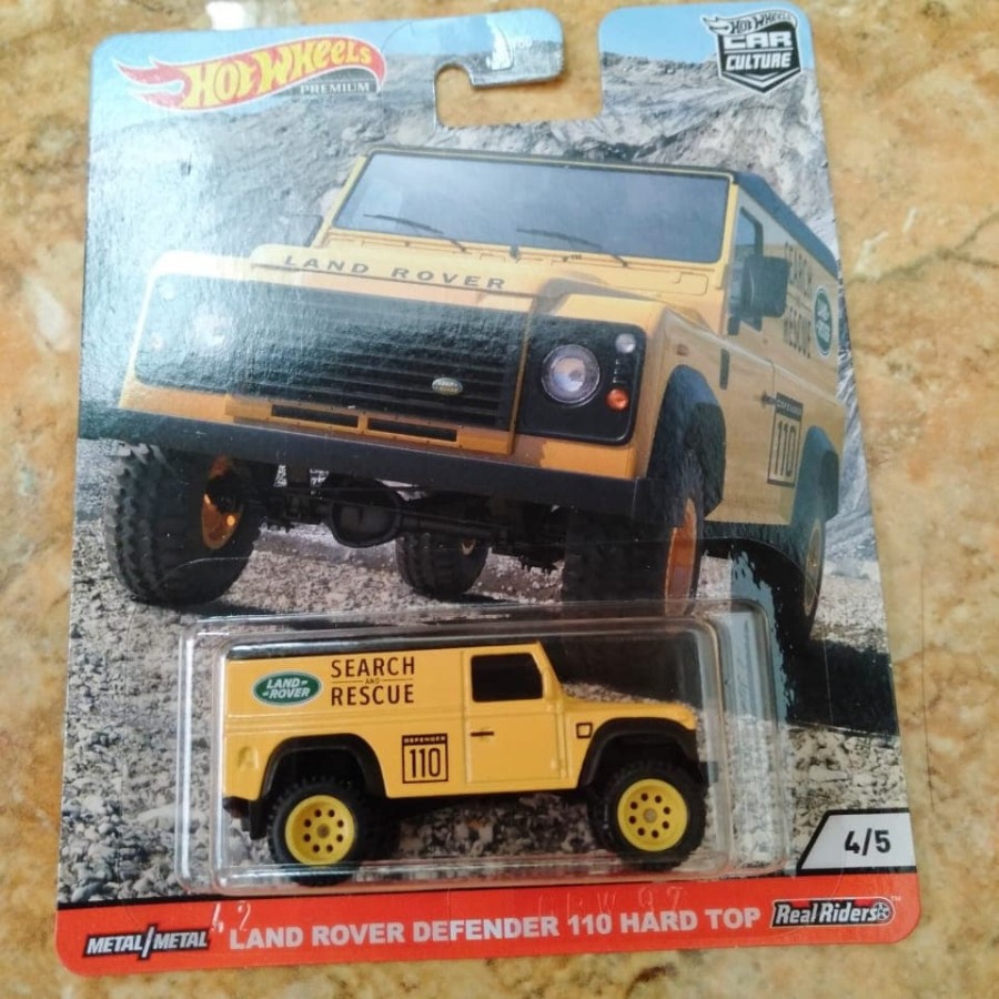 Set Hot Wheels 1/64 Wild Terrain Série 5/5 - Porsche, Bronco, Land Rover, Camaro - Neuf