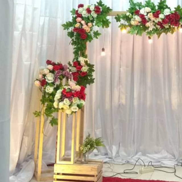 Jual Standing flower photobooth standing flower kayu dekorasi rustic ...