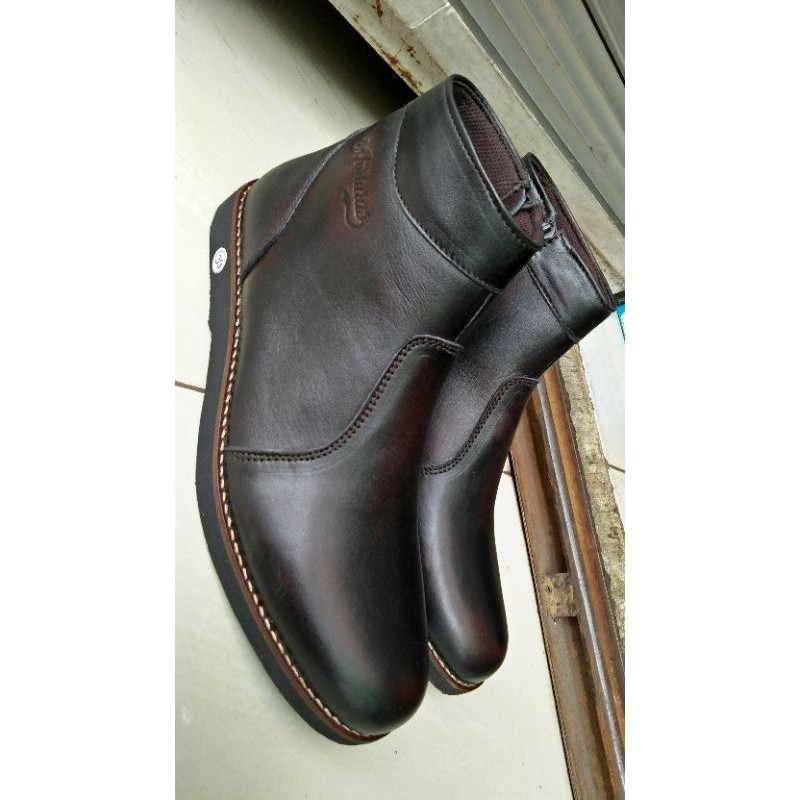 Jual Sepatu boots chelsea kulit casual sleting ll sepatu boots chelsea ...