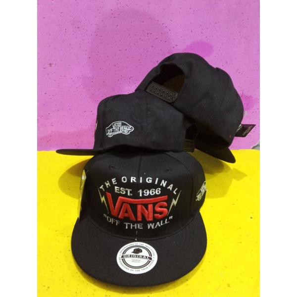 Harga snapback vans on sale original