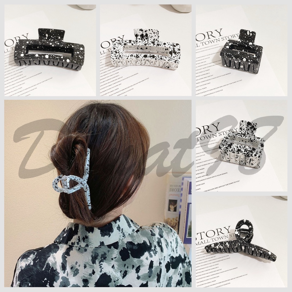 Jual [COD] Jepit Rambut Kotak Bolong Motif Sapi Warna Hitam Dan Putih ...