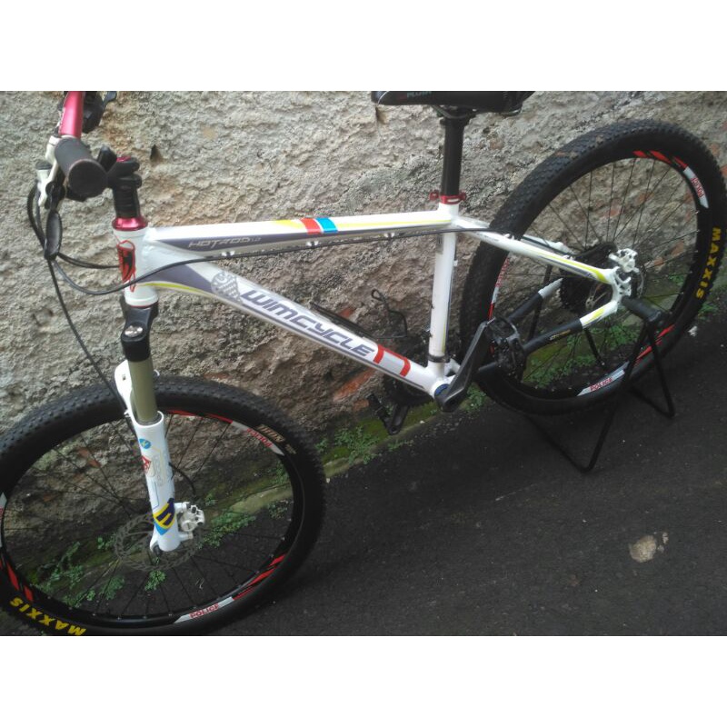 Jual Full bike wimcycle hot rod 1.0 alloy size 26 | Shopee Indonesia