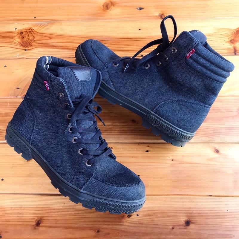 Levi's windham denim boot best sale