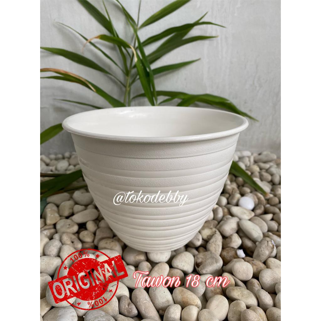 Jual Pot Tanaman dan Bunga Plastik Putih Tawon 18 cm | Shopee Indonesia