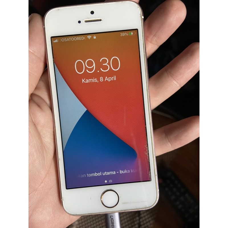 Jual iphone SE 2016 64gb | Shopee Indonesia