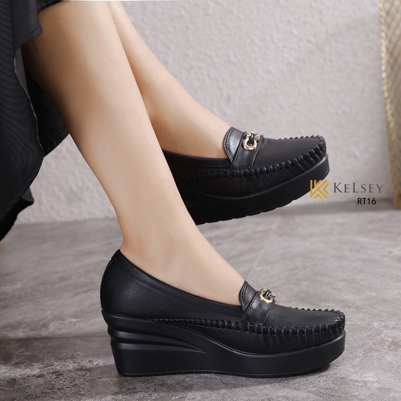 Sepatu wedges hot sale