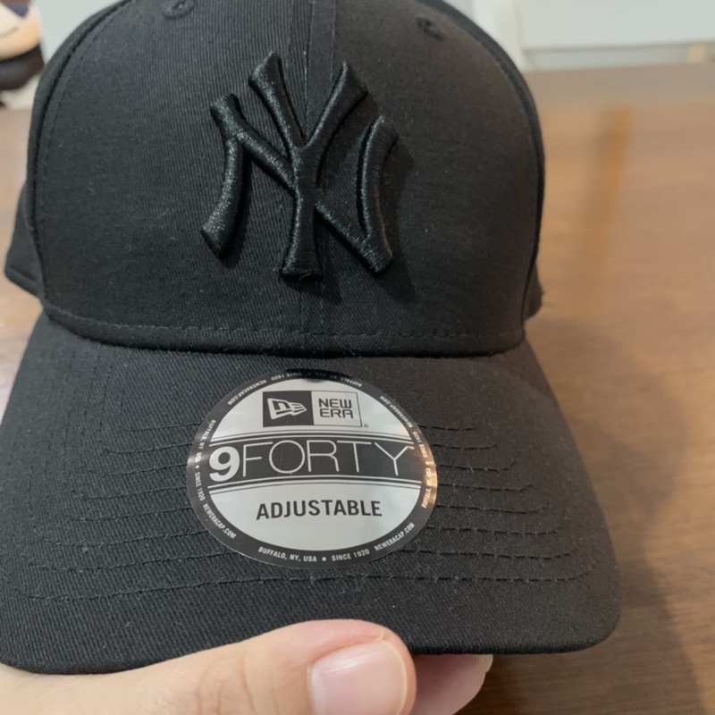 New York Yankees Tonal Repreve 9FORTY Stone/Stone Adjustable - New