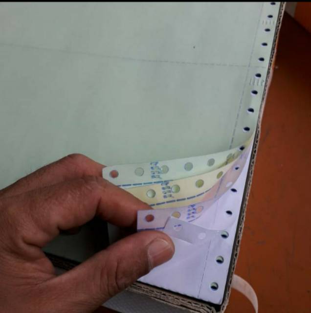 Jual SINAR DUNIA. KERTAS CONTINUOUS FORM 4 RANGKAP. PRS (BAGI2) NCR 4 ...