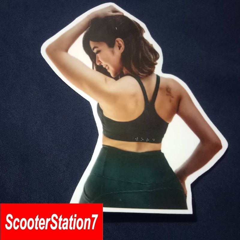 Jual sticker pin up gisel mama gempi | Shopee Indonesia