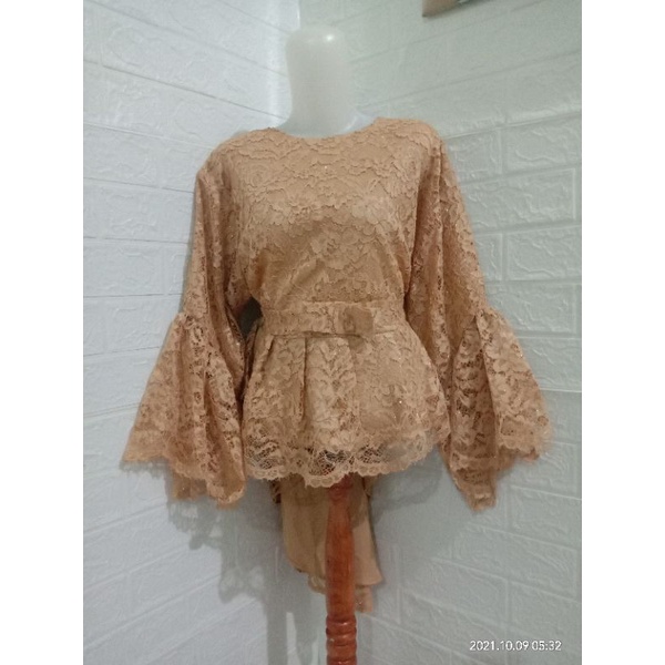 Jual Atasan kebaya brokat jumbo warna coklat muda tangan balon model