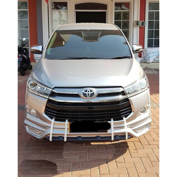 Bumper Baja Innova: Perlindungan Tangguh di Jalanan Indonesia