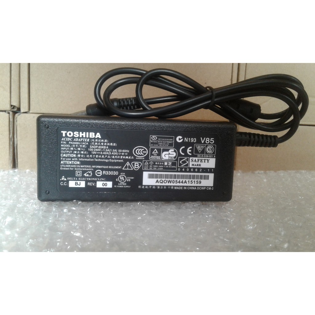 Alimentatore per Toshiba Portégé Z935-ST2N02 Z935