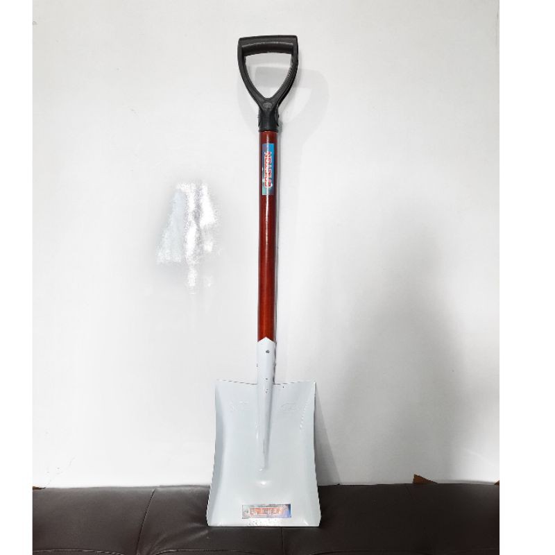 Jual Sekop Rata Baja Gagang Kayu CRICTON JMJ / Sekop Pasir gagang kayu ...