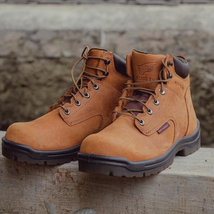 Red wing boots 2235 deals