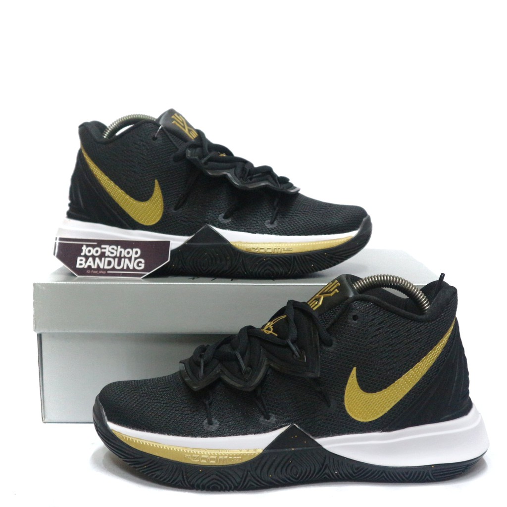 sepatu nike kyrie 5