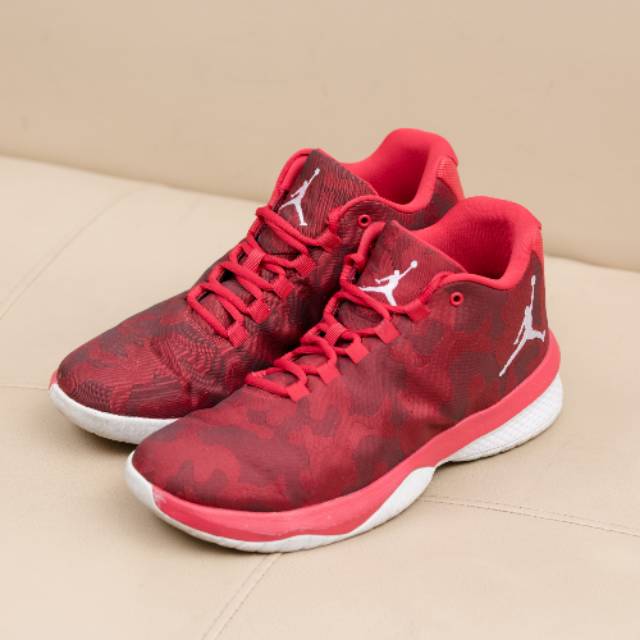 Jordan b 2024 fly red