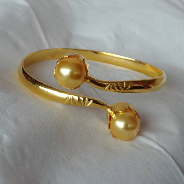 Jual Gelang Mutiara Shell Lilit Lapis Emas 24k (Pilih Warna) | Shopee ...