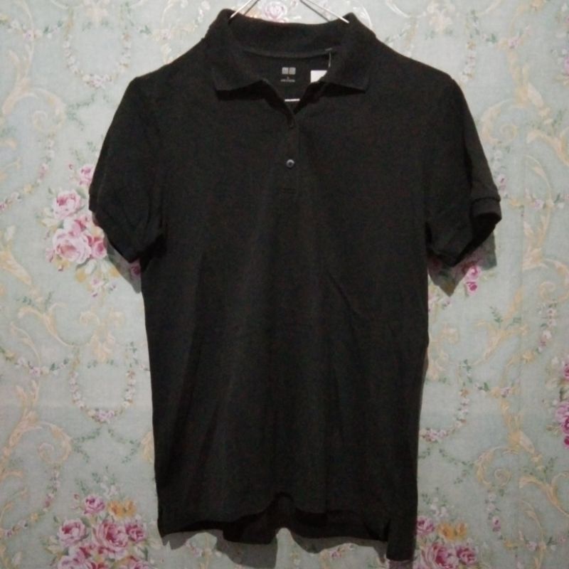 Jual THRIFT/PRELOVED/SECOND - KAOS POLOS HITAM UNIQLO | Shopee Indonesia