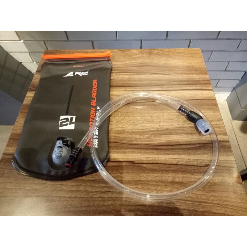 Jual WATER SUPPLY REI 2L HYDRATION BLADDER REI KANTONG MINUM