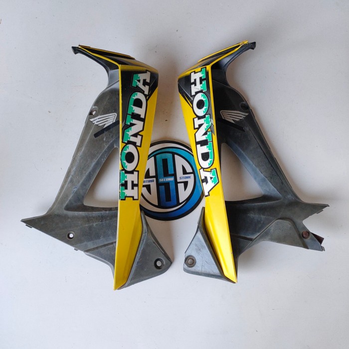 Jual cover sayap luar dalam honda revo 100 old lama original warna ...