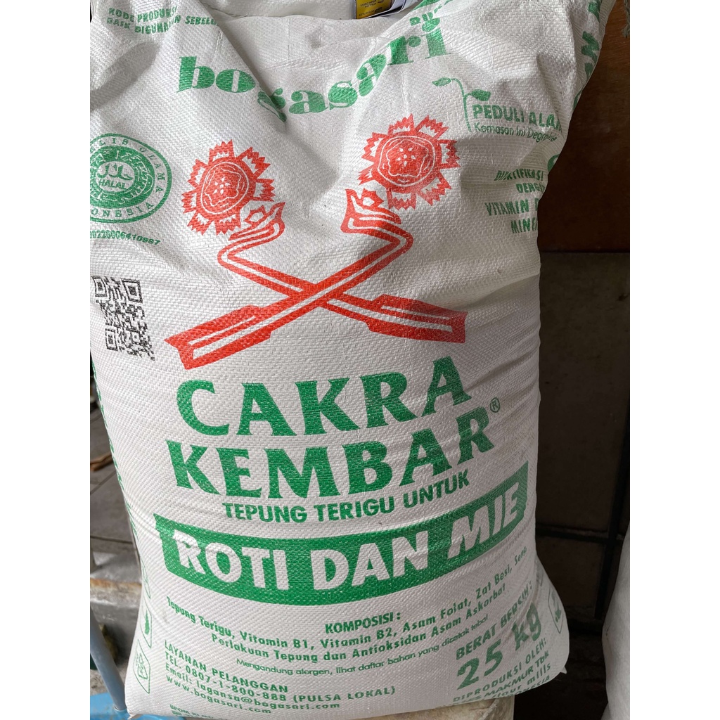 Jual Tepung Terigu Merk/Cap Cakra Kembar Karung Isi 25KG Untuk Roti dan ...