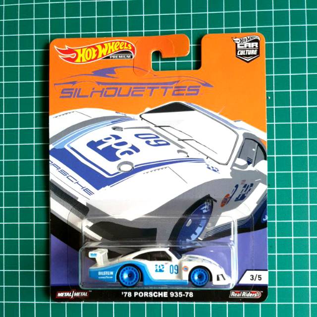 Hot Wheels Premium 2019 Silhouettes '78 Porsche 935-78 #3 Bianco/blu - 1:64