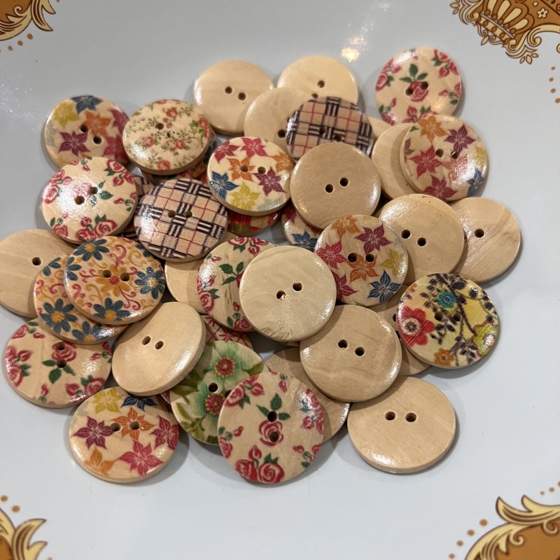 Jual 10pcs Kancing Kayu Variasi 1.5 - 3cm - Kancing Kayu Motif ...