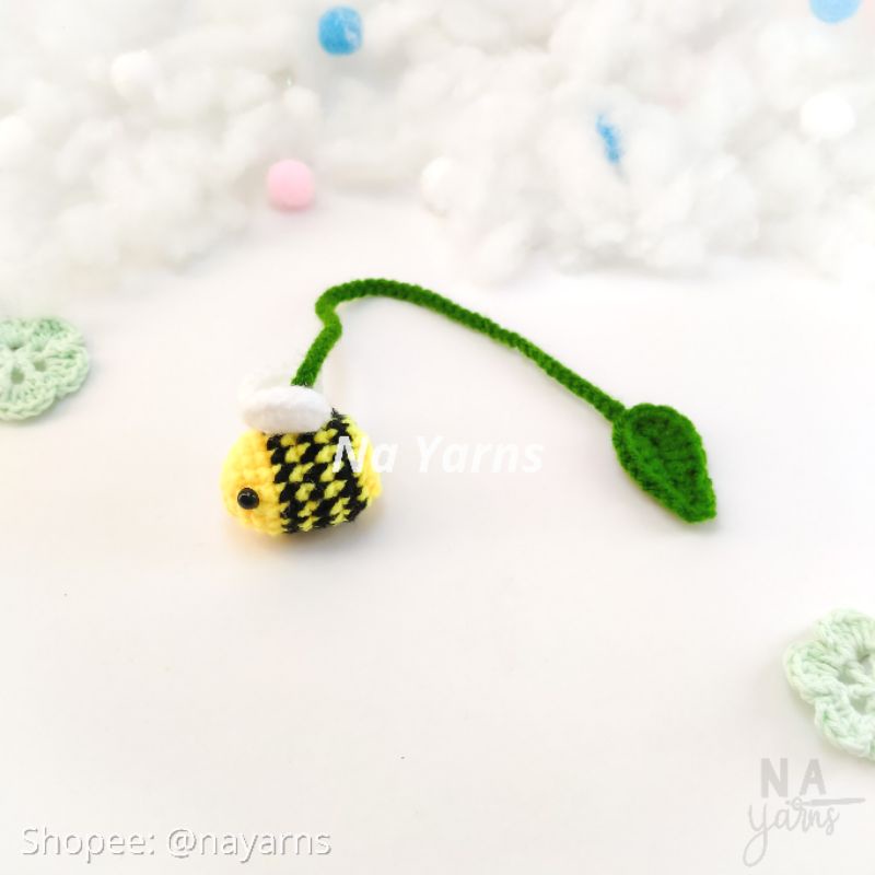 Jual AMIGURUI BEE BOOKMARK (Handmade pembatas buku rajut lebah ...