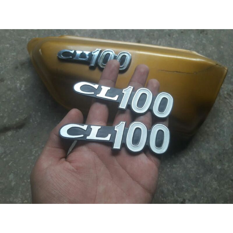 Jual emblem honda cl 100 (sepasang) bahan alumunium tebal 2mm | Shopee ...