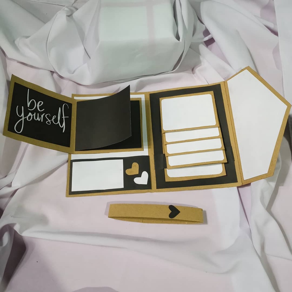 Jual SCRAPBOOK VINTAGE HADIAH WISUDA/ULANG TAHUN/ANNIVERSARY