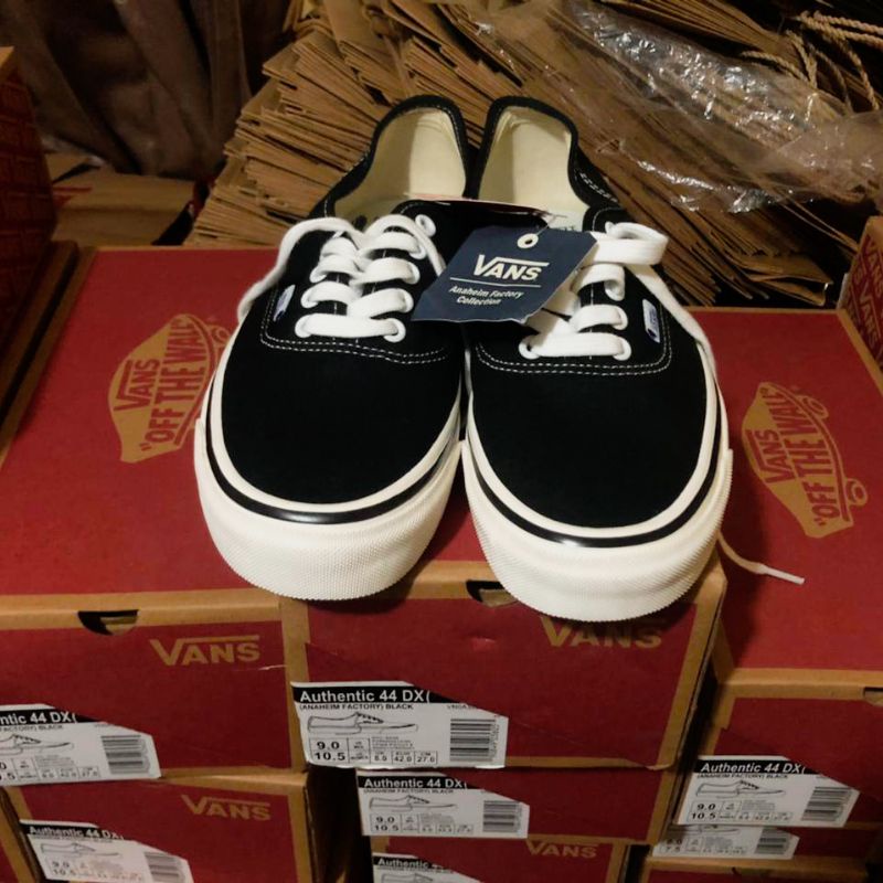 Distributor 2025 vans original