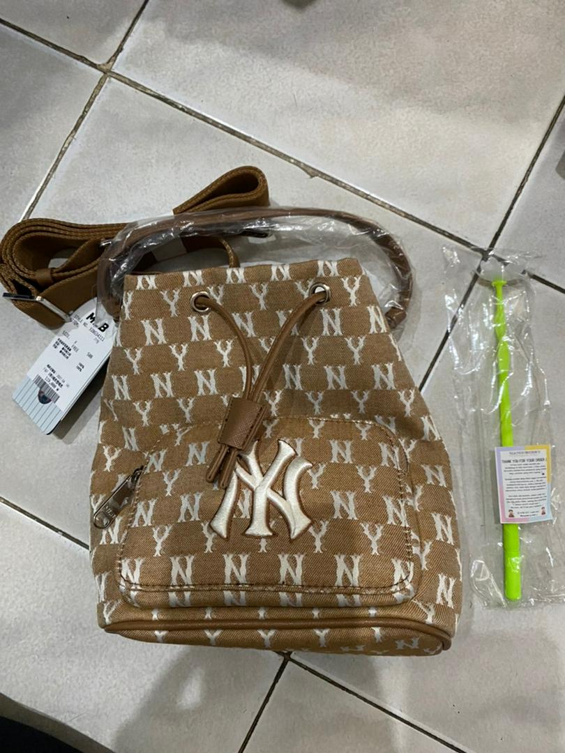 Jual MLB Bag - Corduroy Bucket Bag - D.Beige - NY di Seller  Eicy.martsurabaya - Kalisari, Kota Surabaya