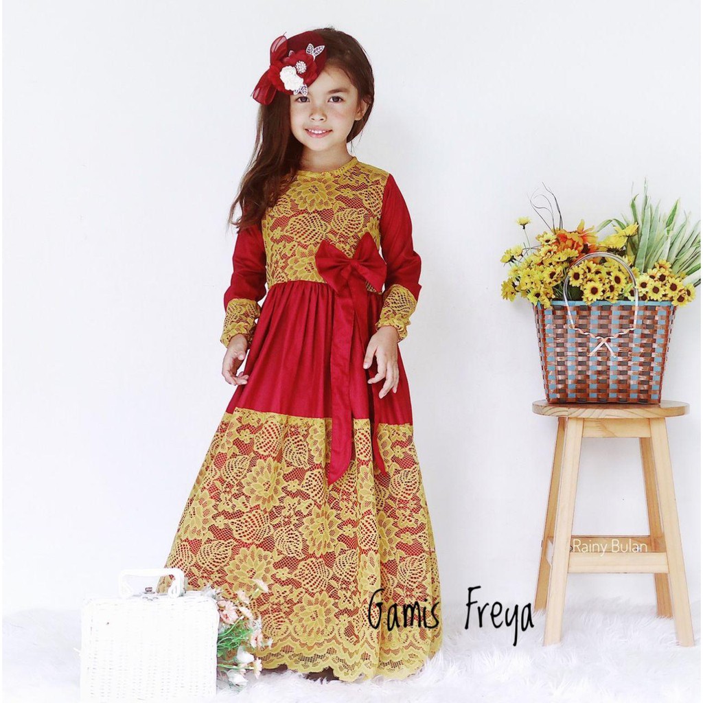 Dress warna merah gold hotsell