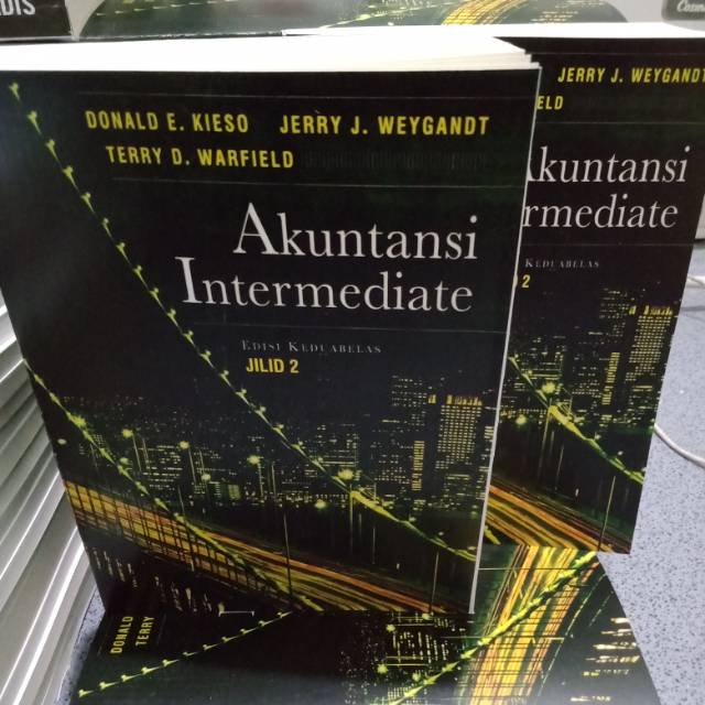 Jual AKUNTANSI INTERMEDIATE EDISI 12 JILID 2 (Kieso) | Shopee Indonesia