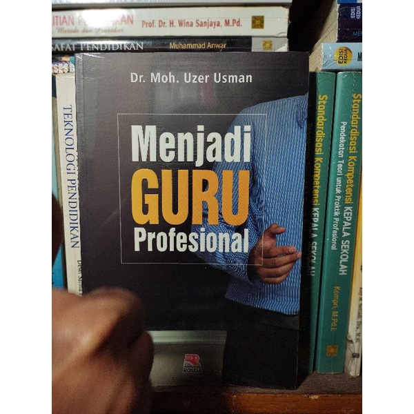 Jual Buku Menjadi Guru Profesional M Uzer Rosda ~ Buku Original ~ Buku