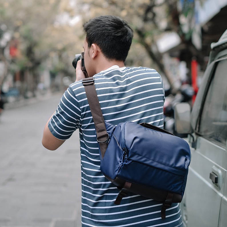 Jual Tas Kamera Sling Bag Waistbag Waist Hip Camera Bag Mirrorless DSLR