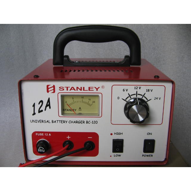 Jual Charger Aki 12A / Accu Merk Stanley (6v-12v-18v-24v) cas aki motor