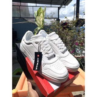 Airwalk store full white