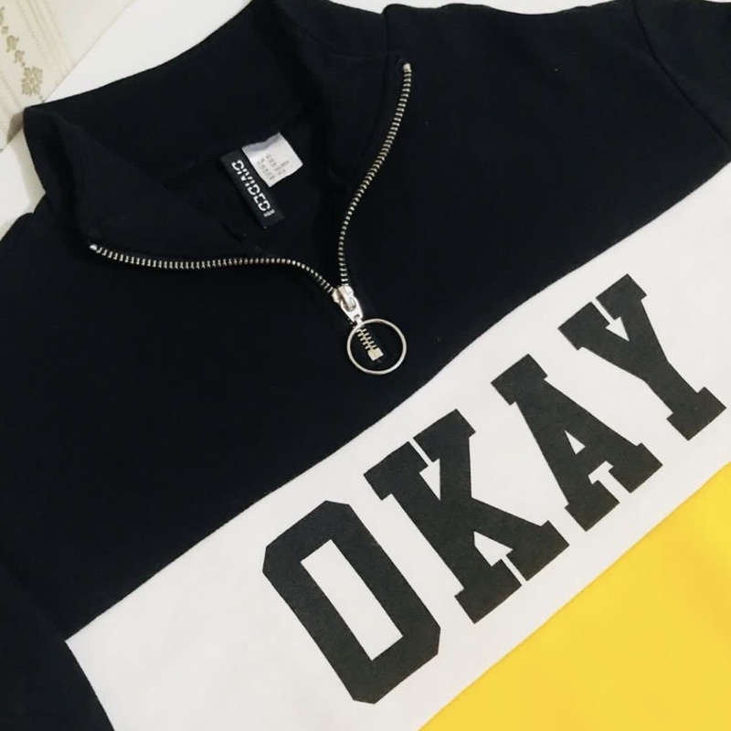 H&m okay sweatshirt hotsell