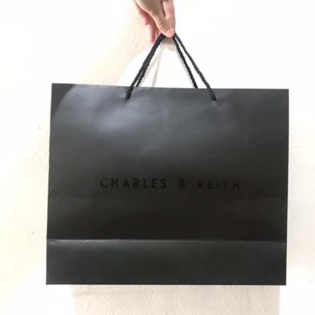 Jual paper bag charles and keith Harga Terbaik Termurah Februari