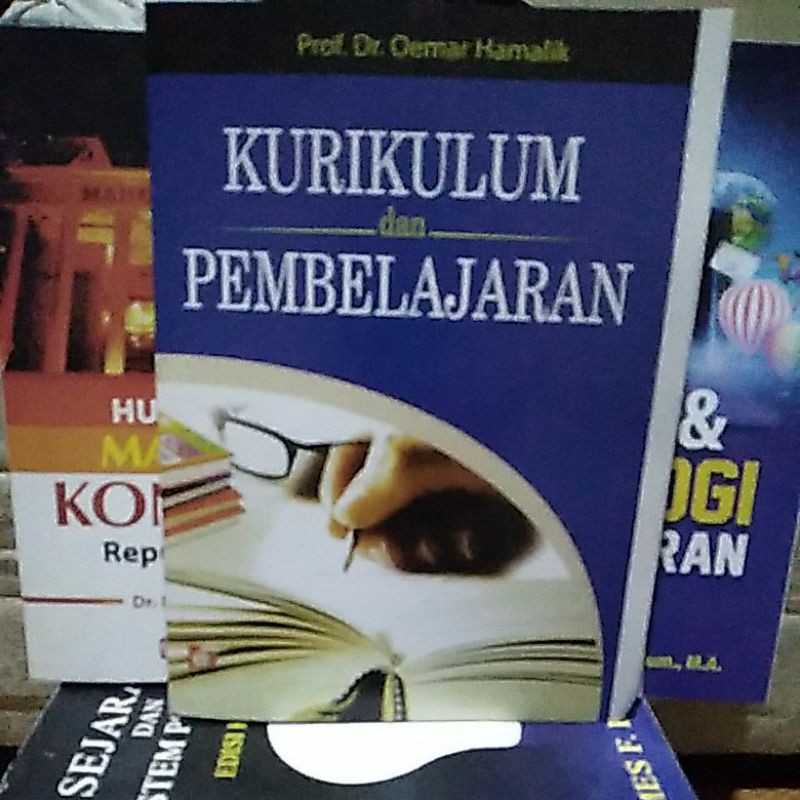 Jual Kurikulum Dan Pembelajaran By Prof Dr Oemar Hamalik | Shopee Indonesia