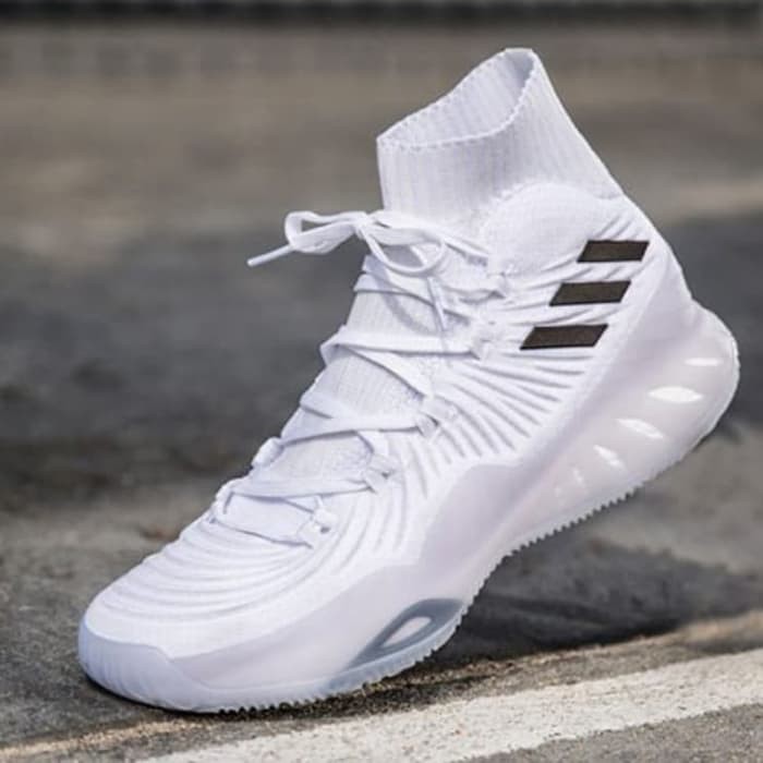 Sepatu basket 2024 adidas crazy explosive